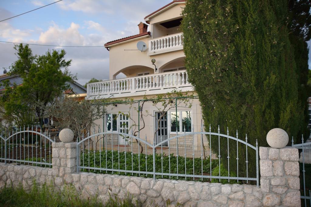 Apartments Dida Moj Smrika Cameră foto